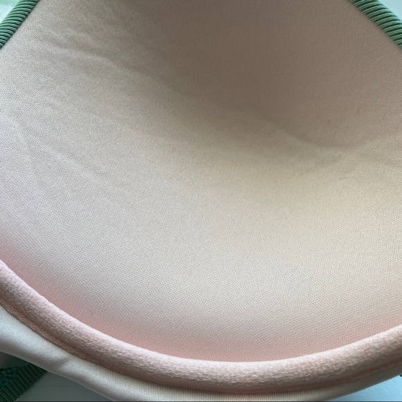 Green ribbed halter, underwire bikini top, 36DD - Picture 7 of 7